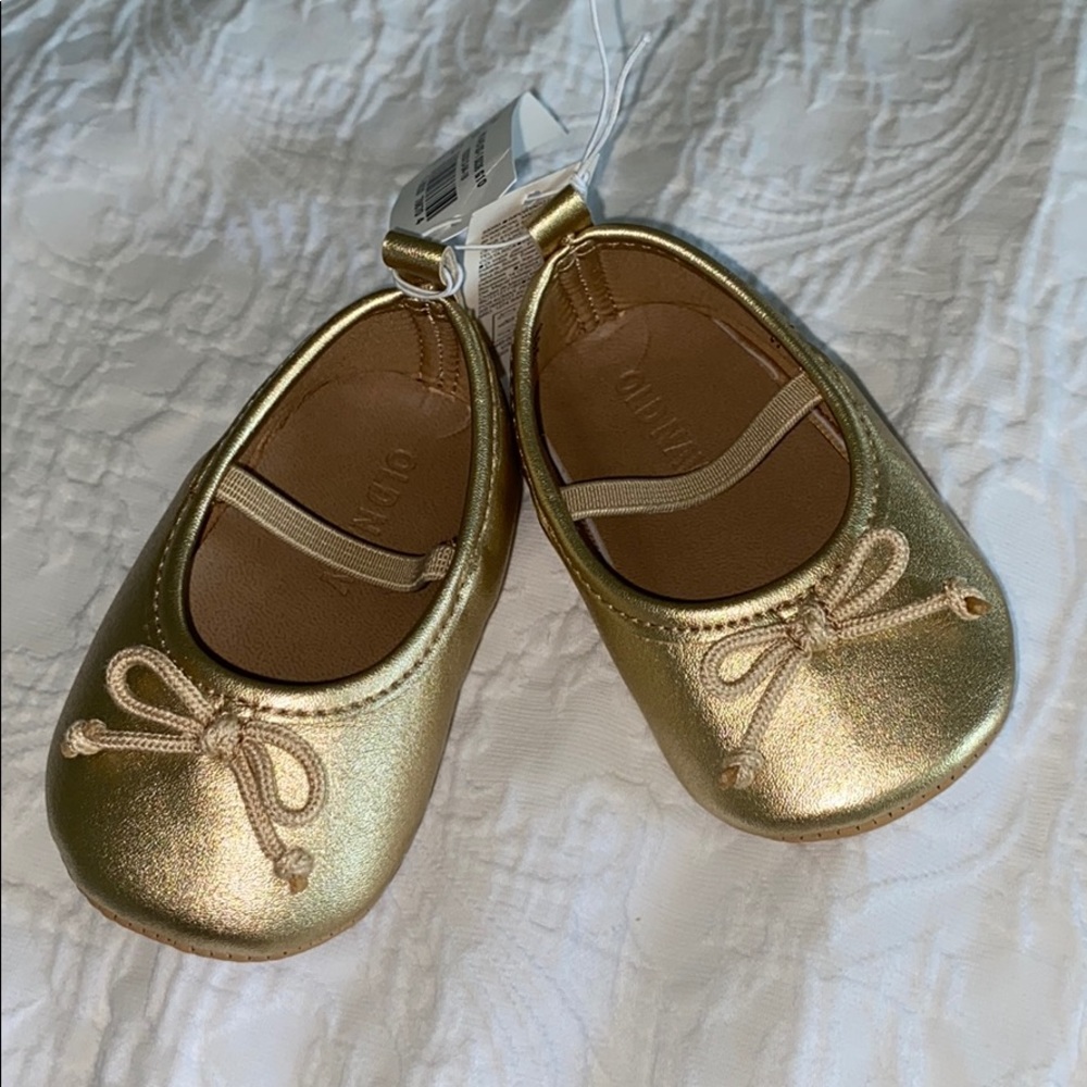 Old navy gold ballet flats